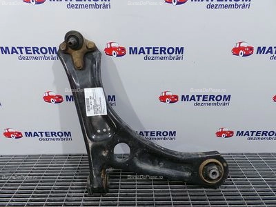 BRAT FATA INFERIOR DREAPTA