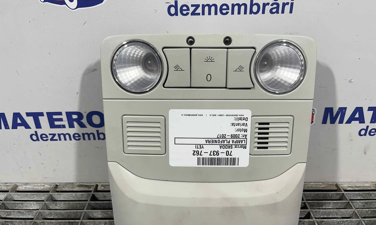 LAMPA PLAFONIERA SKODA YETI 2009-2017