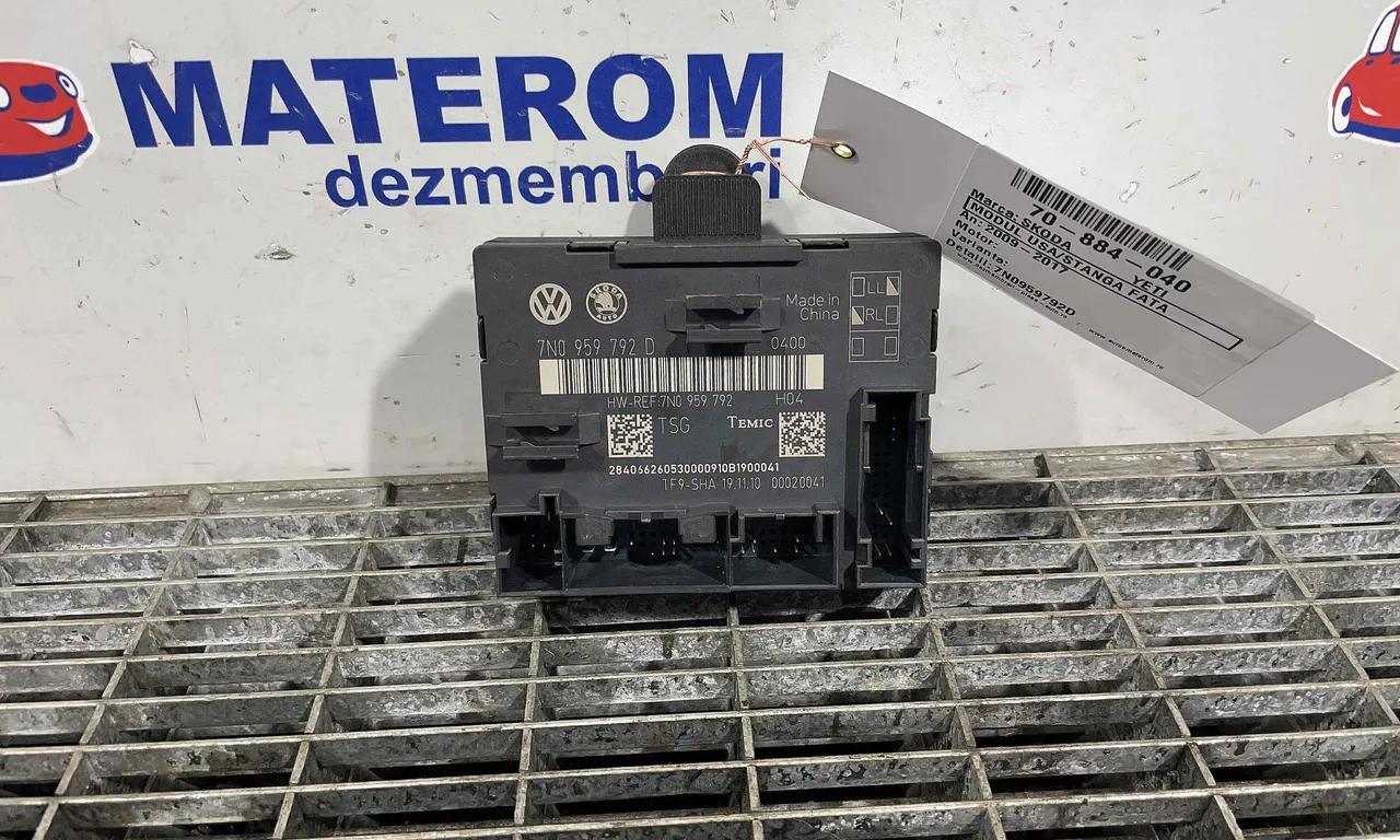 MODUL USA/STANGA FATA SKODA YETI 2009-2017
