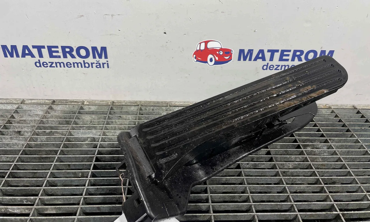 PEDALA ACCELERATIE SKODA YETI 2009-2017