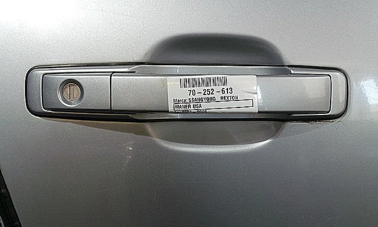 MANER USA FATA DREAPTA SSANGYONG REXTON / REXTON II 2002-2006