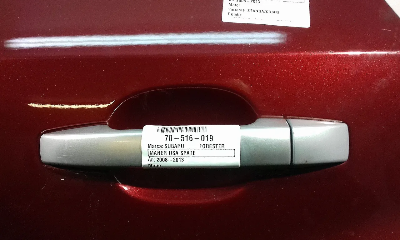 MANER USA SPATE STANGA SUBARU FORESTER 2007-2013