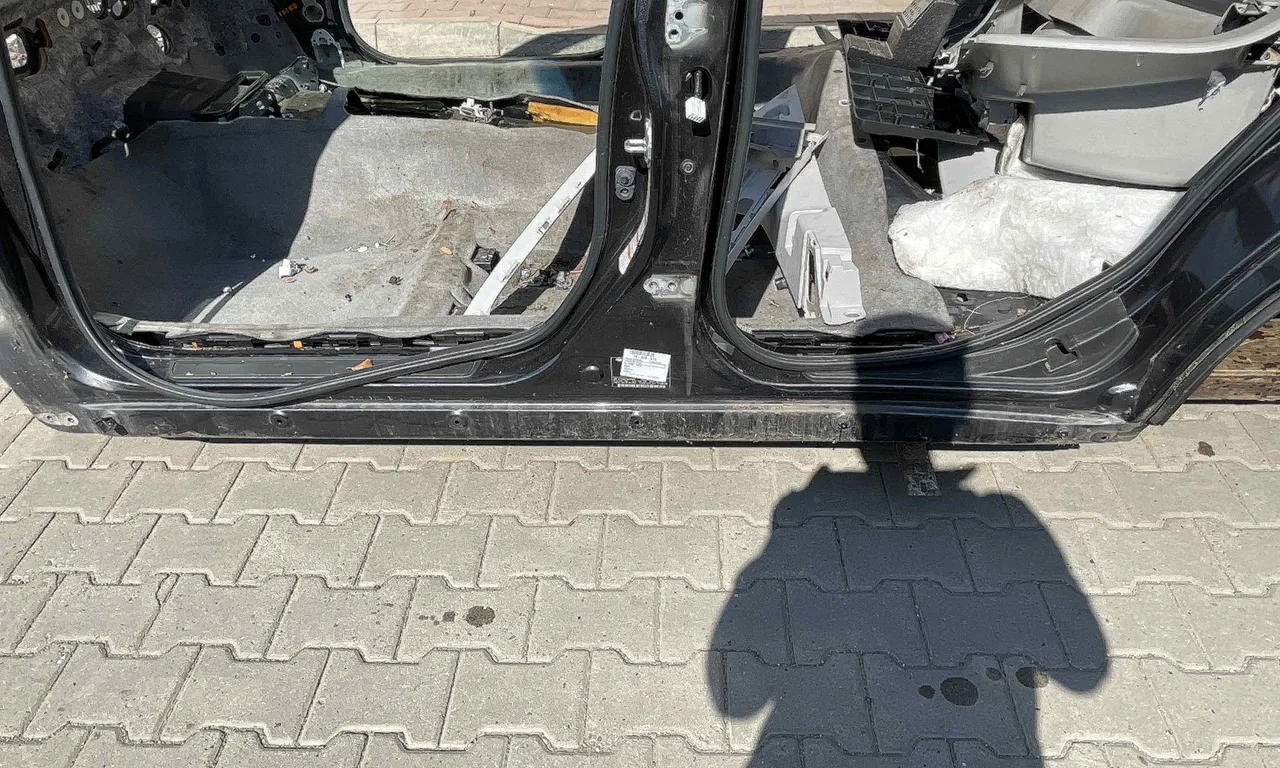 PRAG STANGA SUBARU FORESTER 2007-2013