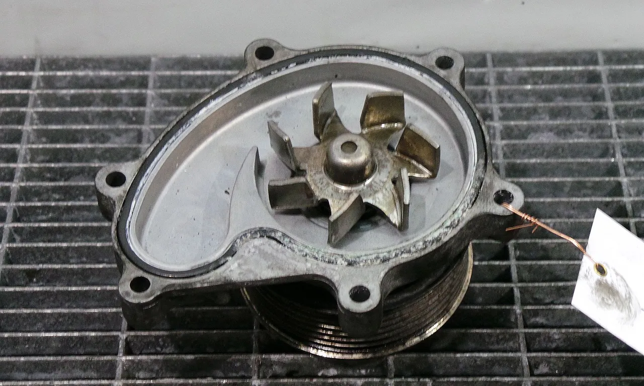 POMPA APA SUBARU OUTBACK 2003-2010