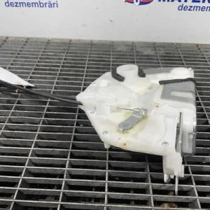 INCUIETOARE USA FATA DREAPTA