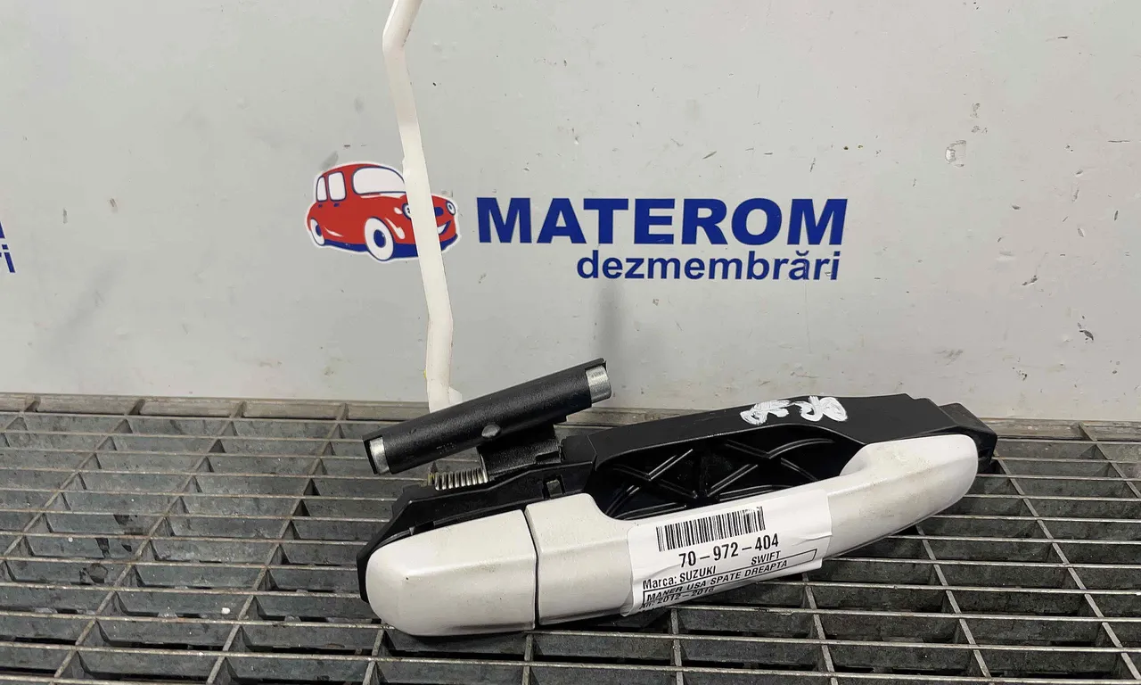 MANER USA SPATE DREAPTA SUZUKI SWIFT IV 2010-2016