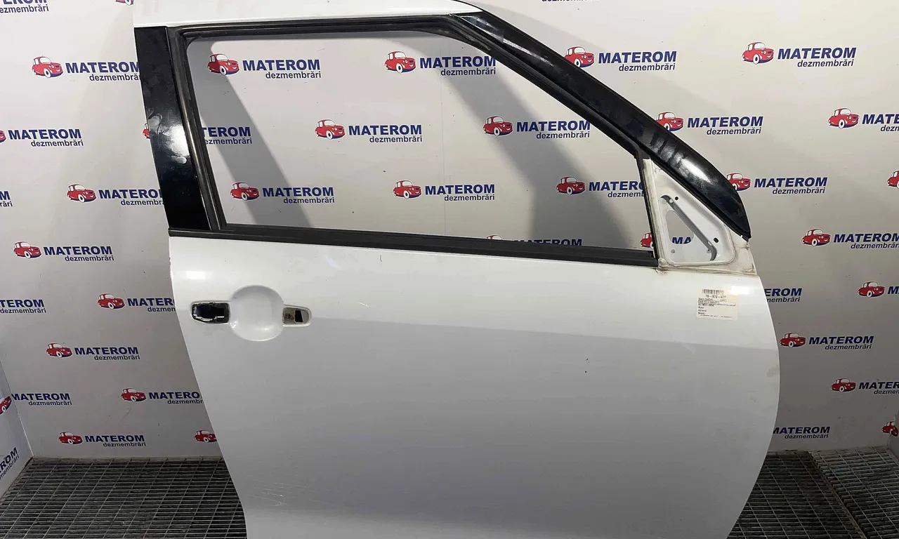 USA FATA DREAPTA SUZUKI SWIFT IV 2010-2016