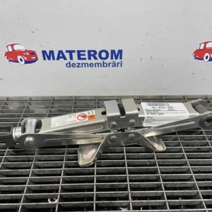 CRIC AUTO