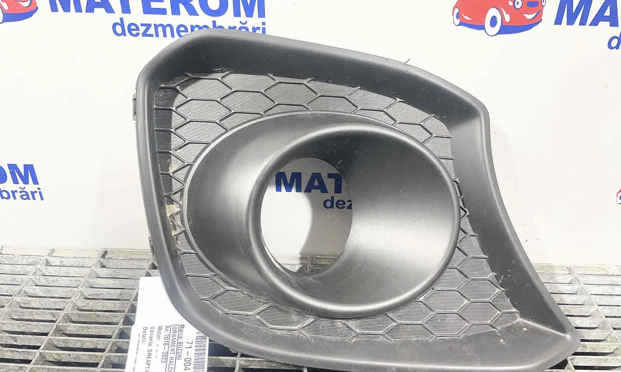 ORNAMENT HALOGEN SUZUKI SWIFT V 2017-2023