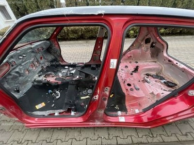 STALP MIJLOC STANGA SUZUKI SWIFT V 1.0 2017-2023 oe 6363053R00, vedere frontata