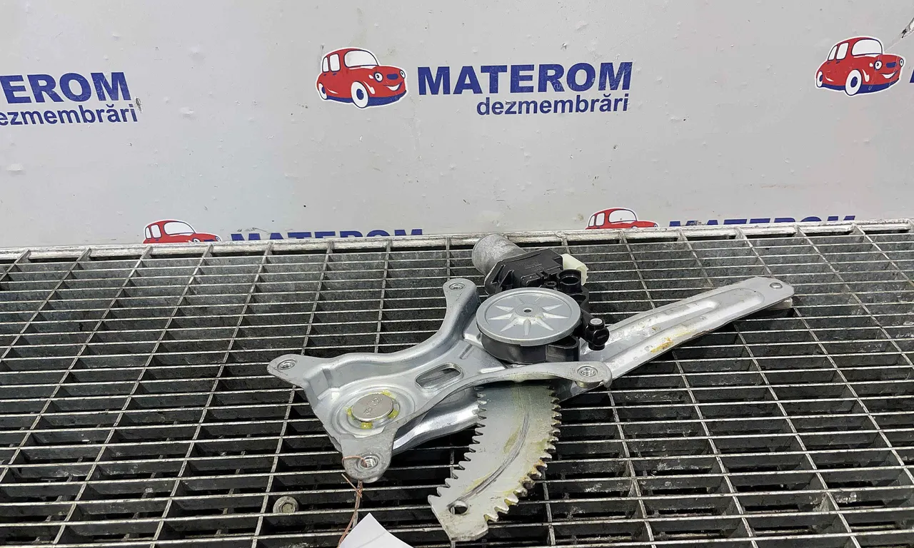 MACARA USA SPATE DREAPTA SUZUKI SX4 S-CROSS 2013-2017