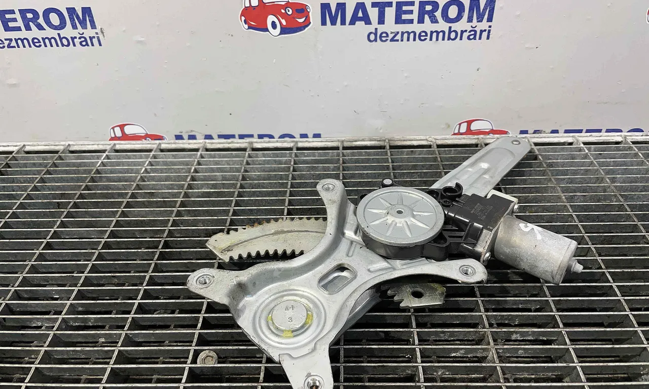 MACARA USA SPATE STANGA SUZUKI SX4 S-CROSS 2013-2017