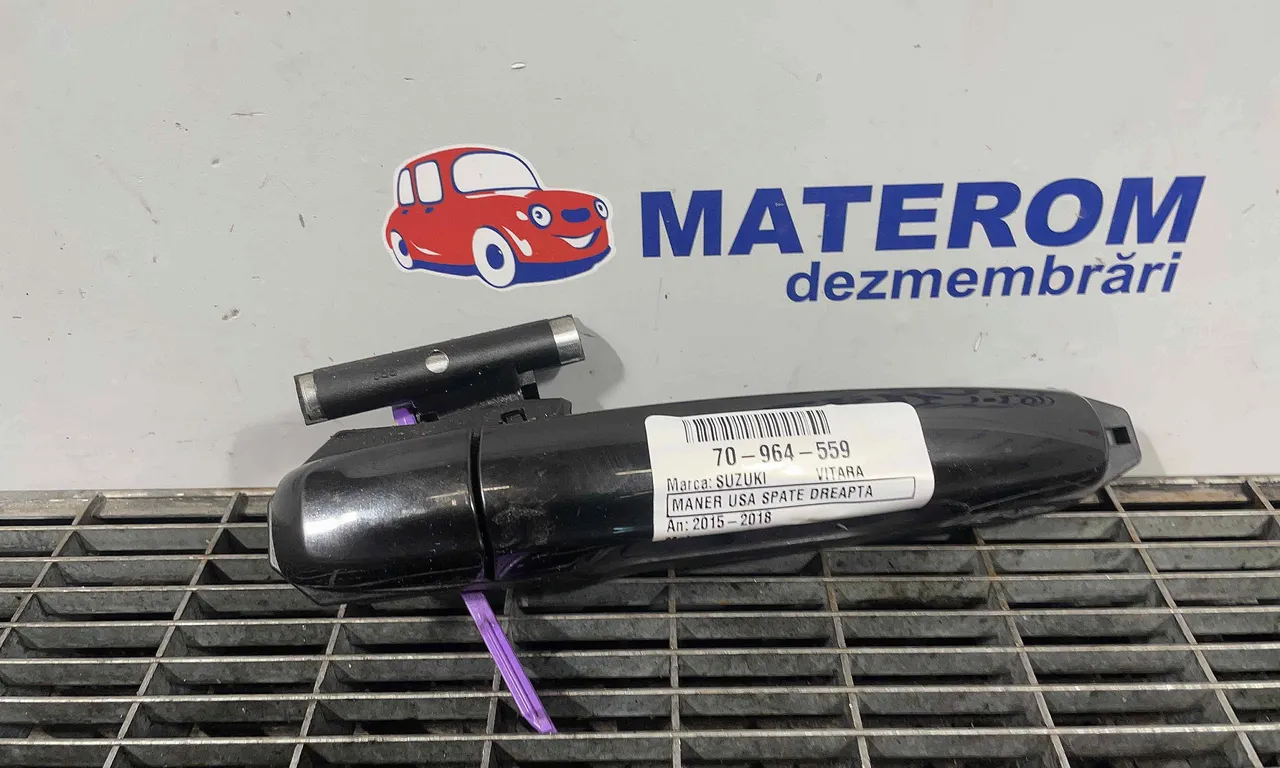MANER USA SPATE DREAPTA SUZUKI VITARA 2015-2018