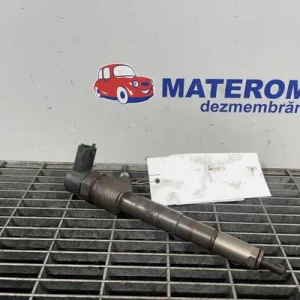 INJECTOR SUZUKI VITARA 1.6 DDiS (APK 416D) 2015-2018 oe-1571062M00, vedere frontata
