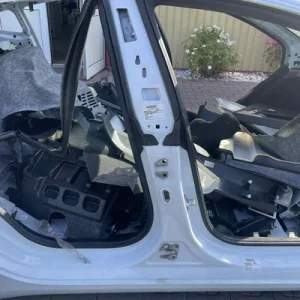 STALP MIJLOC DREAPTA TESLA MODEL 3 EV 2017-2023 oe-1080020S0B, vedere frontata
