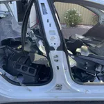 STALP MIJLOC DREAPTA TESLA MODEL 3 EV 2017-2023 oe-1080020S0B, vedere frontata