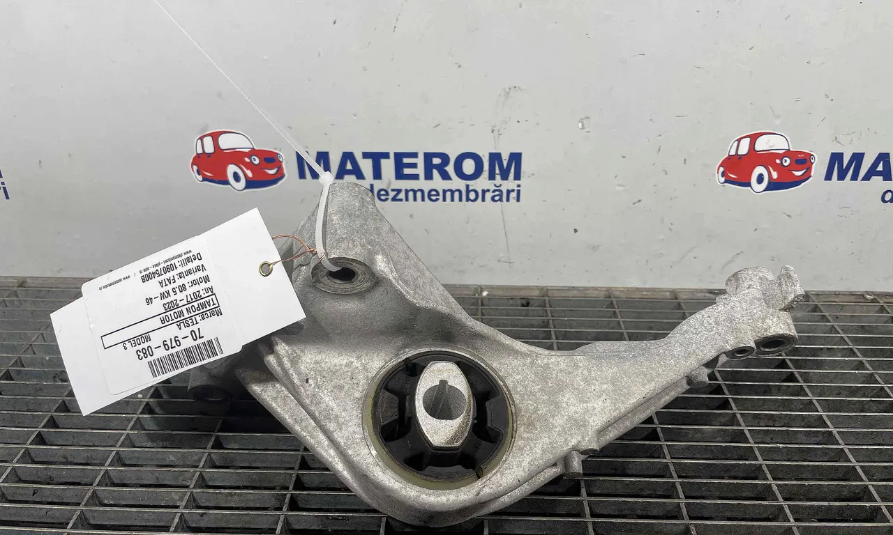 TAMPON MOTOR TESLA MODEL 3 2017-2023