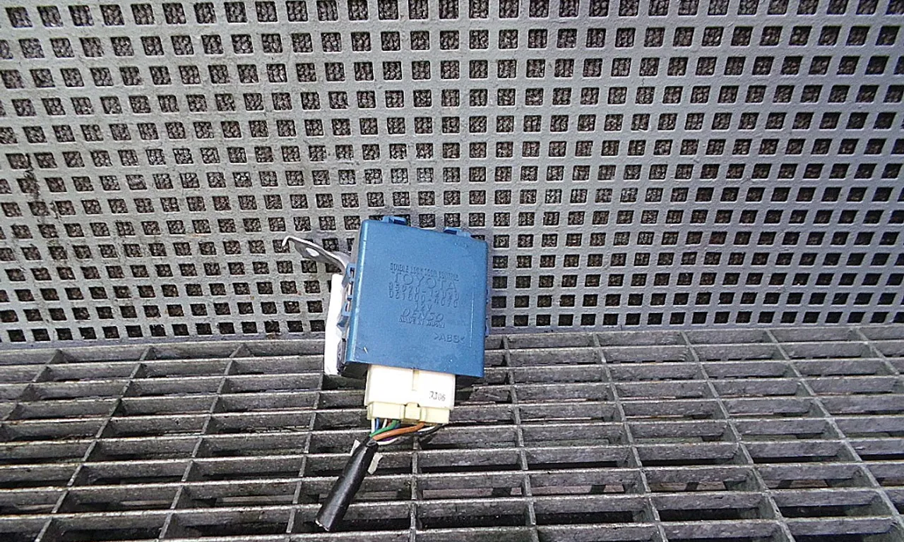 MODUL TOYOTA AURIS 2006-2013