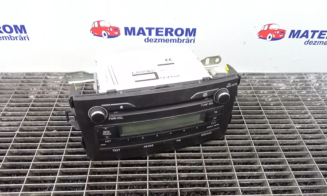 RADIO CD TOYOTA AURIS 2006-2013