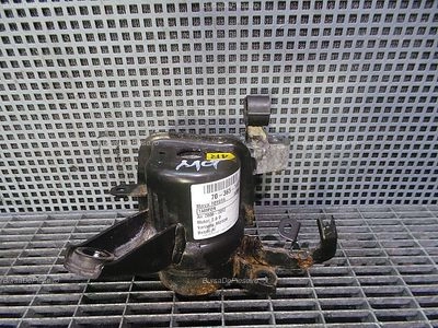 TAMPON MOTOR TOYOTA AURIS 2.0 D 2006-2013 oe 123050R020, vedere frontata