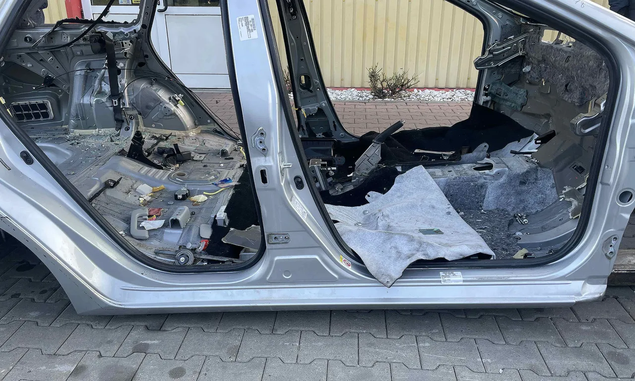PRAG DREAPTA TOYOTA AURIS 2012-2019