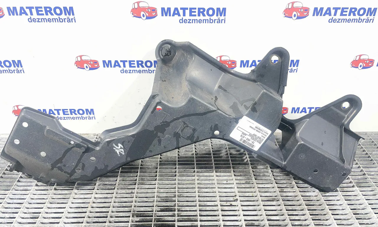 SCUT SUB MASINA TOYOTA AURIS 2012-2019