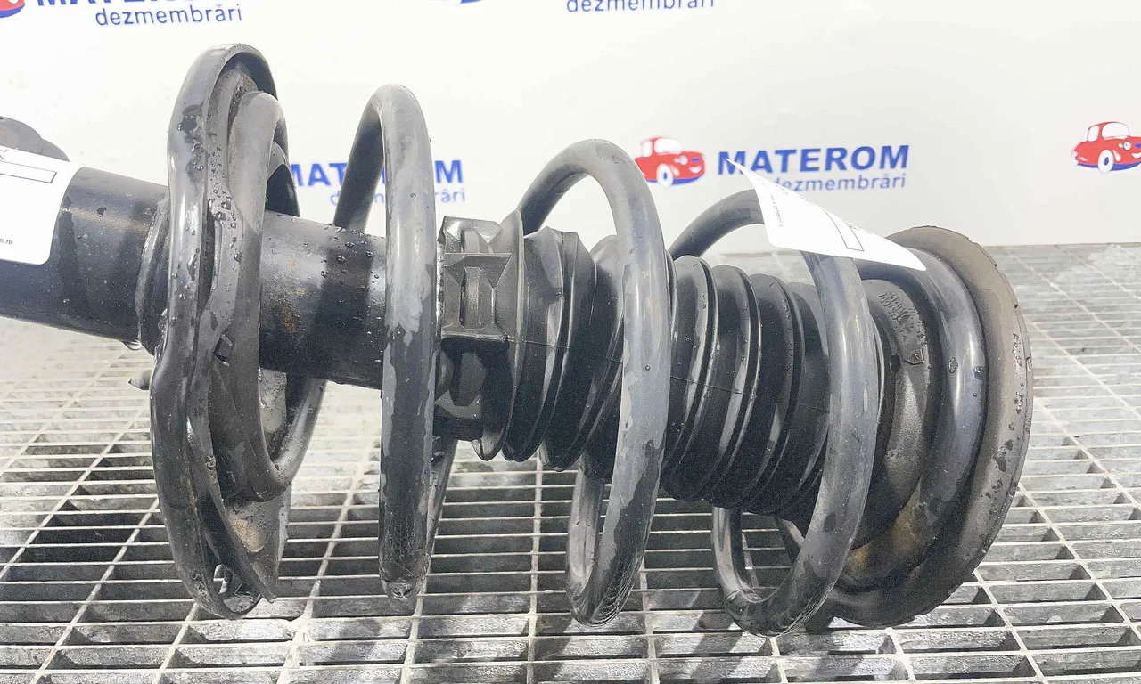 ARC FATA TOYOTA AURIS 2012-2019