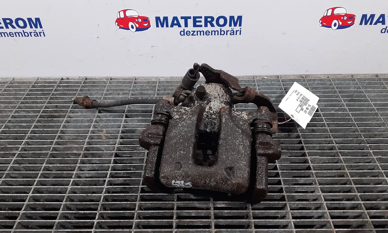 ETRIER SPATE STANGA TOYOTA AURIS 2012-2019