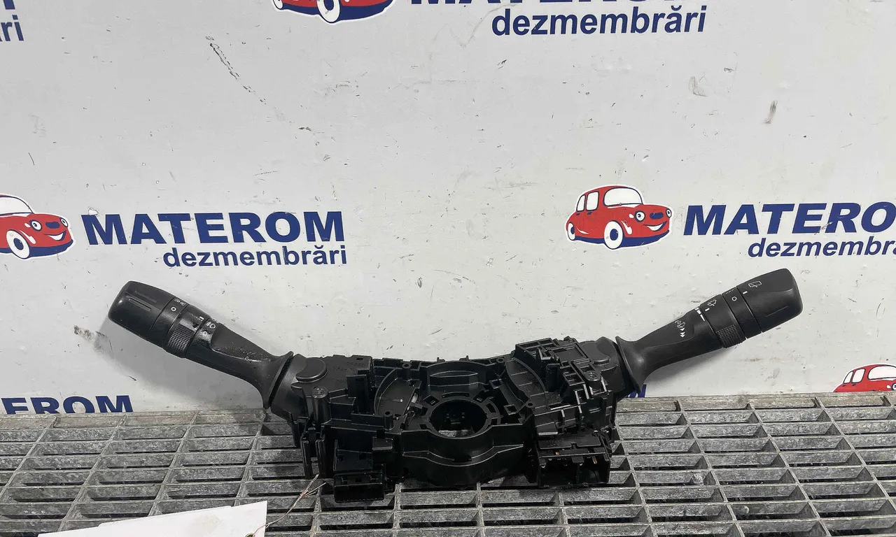 BLOC SEMNALIZARE TOYOTA AURIS 2012-2019