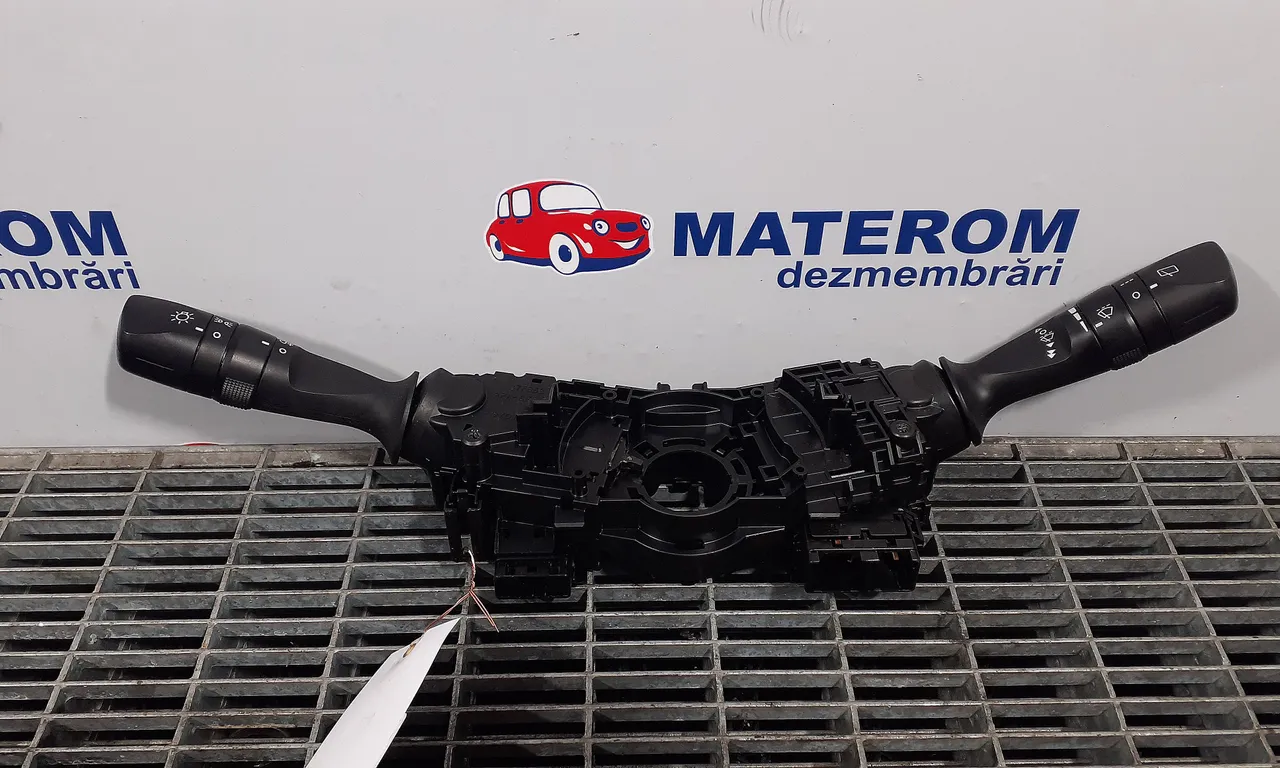 BLOC SEMNALIZARE TOYOTA AURIS 2012-2019