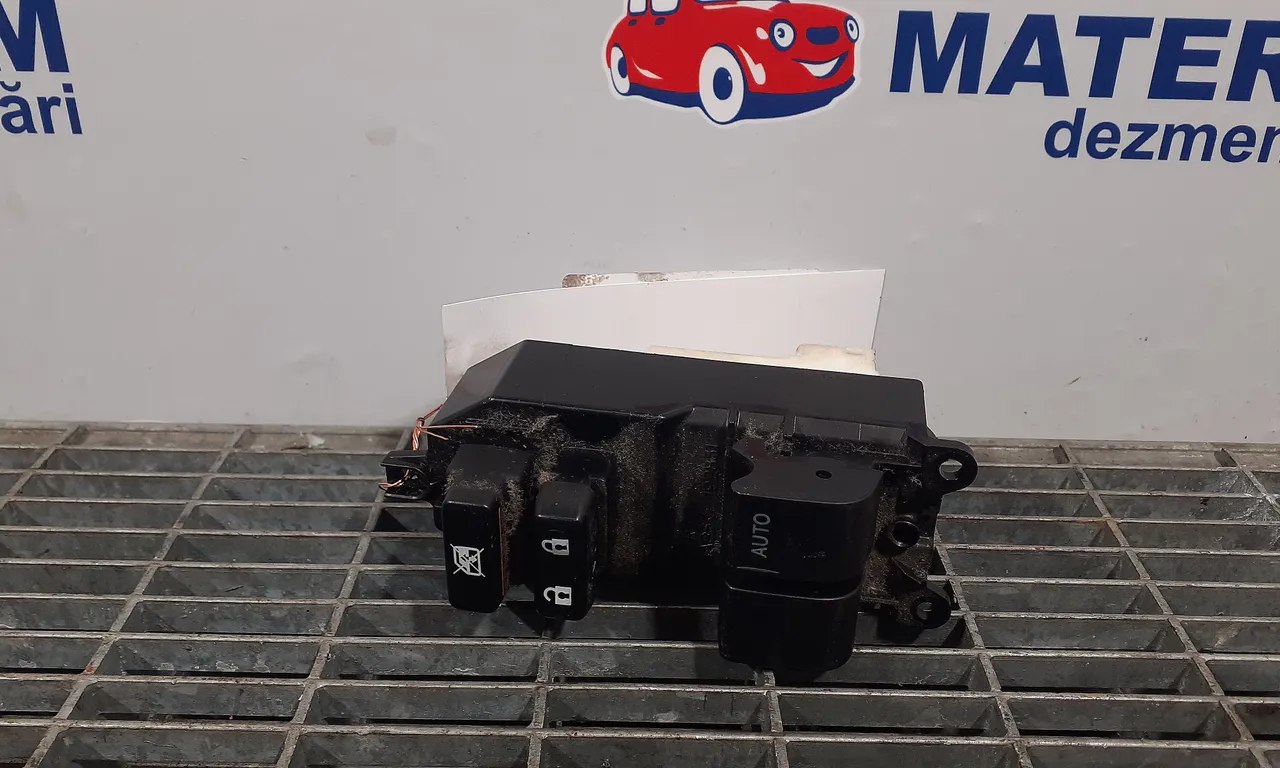 INTRERUPATOR GEAMURI TOYOTA AURIS 2012-2019