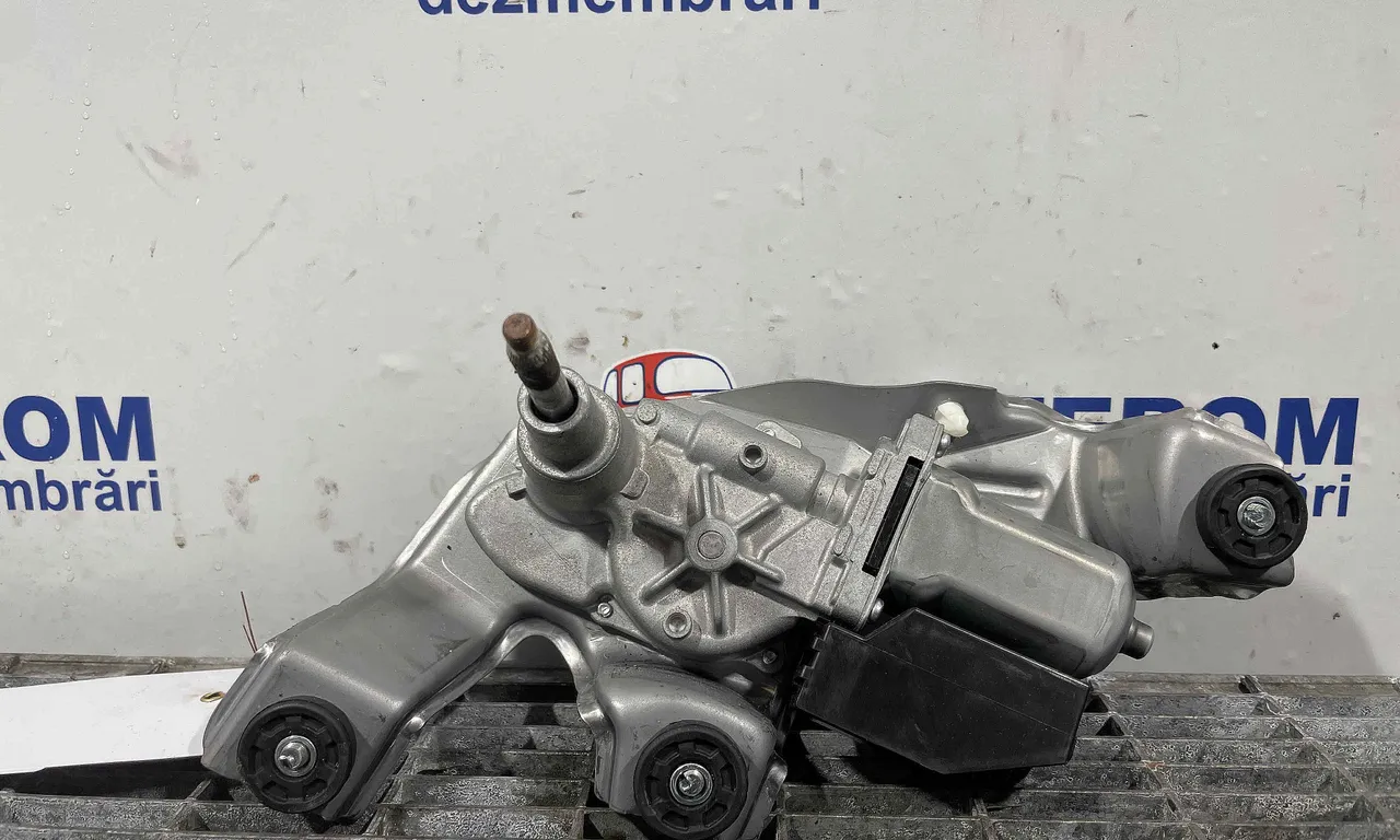 MOTORAS STERGATOR HAION TOYOTA AURIS 2012-2019