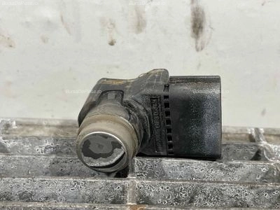 SENZOR PARCARE SPATE TOYOTA AURIS 1.6 D4-D 2012-2019 oe 4ML061ADB, vedere frontata
