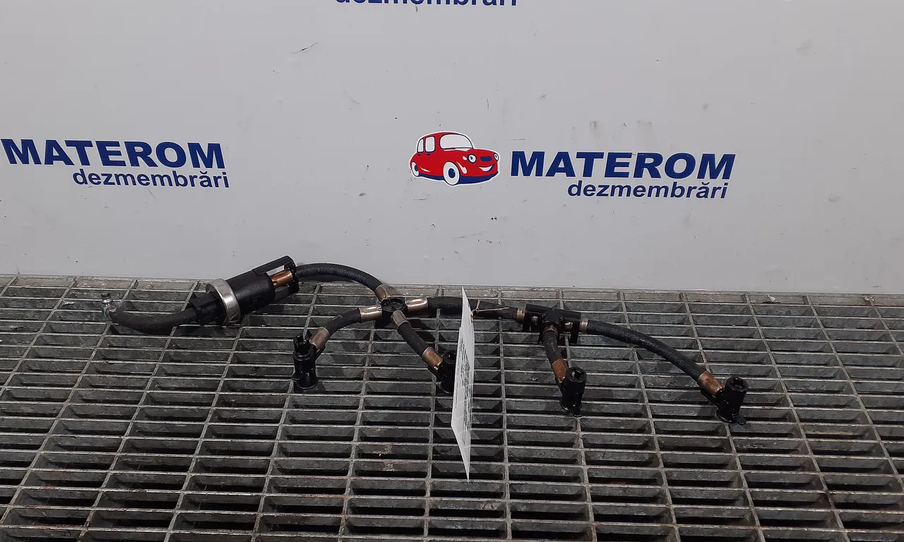 RAMPA RETUR INJECTOARE TOYOTA AURIS 2012-2019