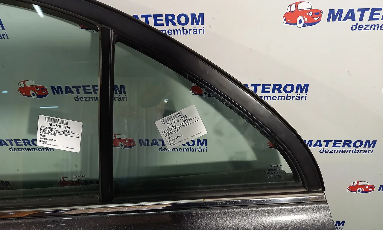 GEAM SPATE MIC STANGA TOYOTA AVENSIS 2003-2008