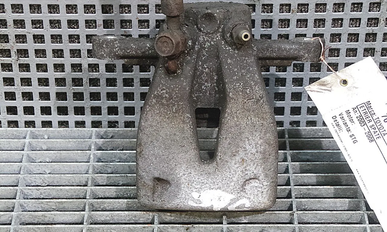 ETRIER SPATE STANGA TOYOTA AVENSIS 2003-2008