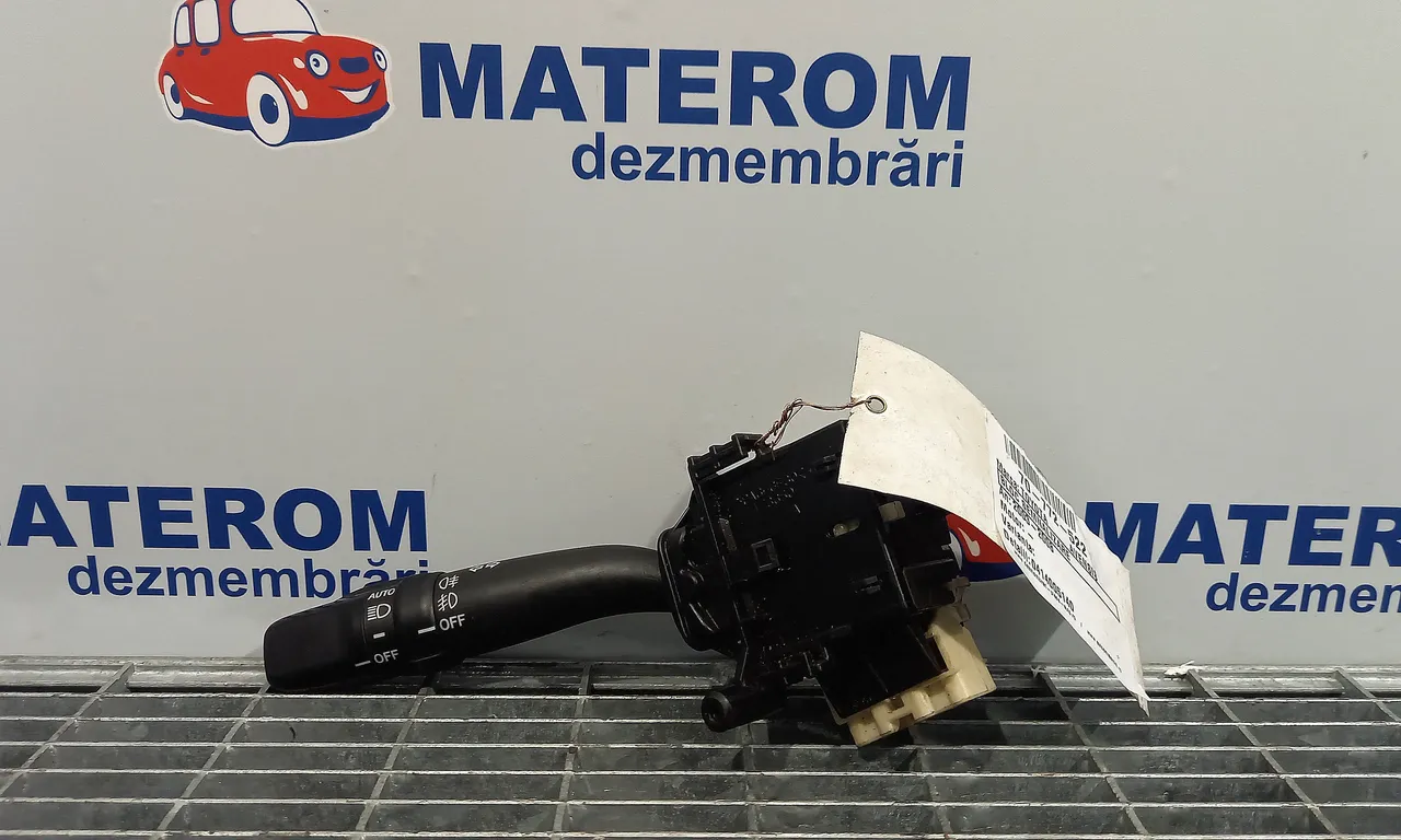 BLOC SEMNALIZARE TOYOTA AVENSIS 2003-2008