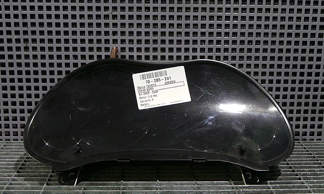 CEAS BORD TOYOTA AVENSIS 2003-2008