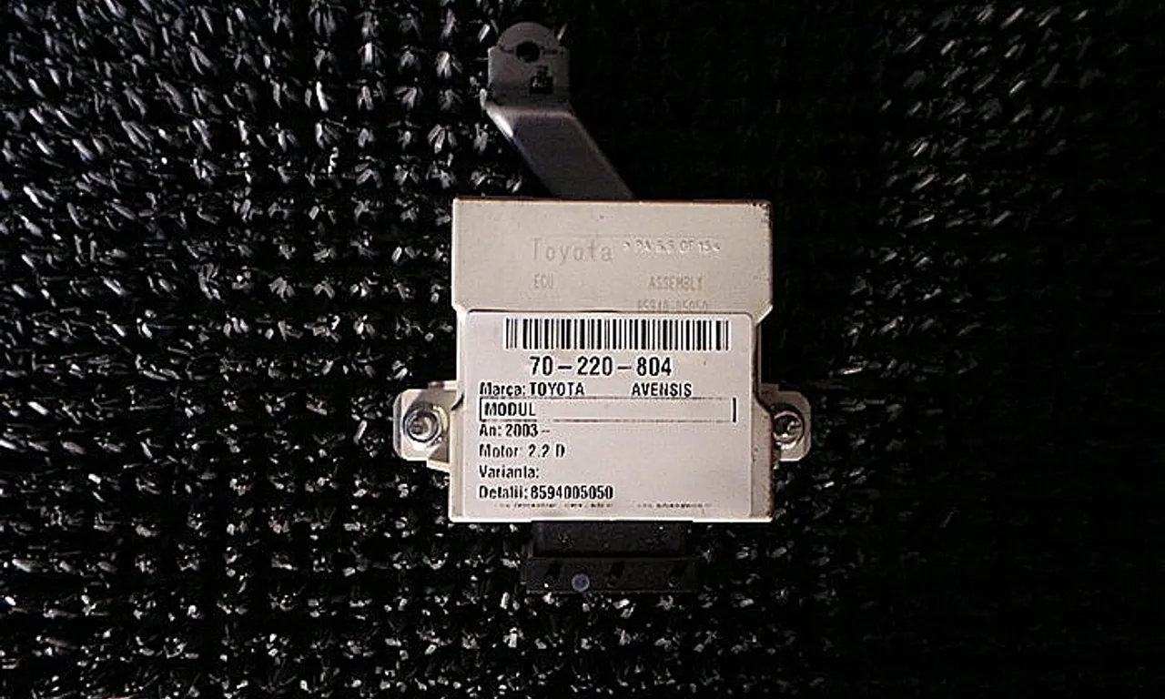 MODUL CONFORT TOYOTA AVENSIS 2003-2008