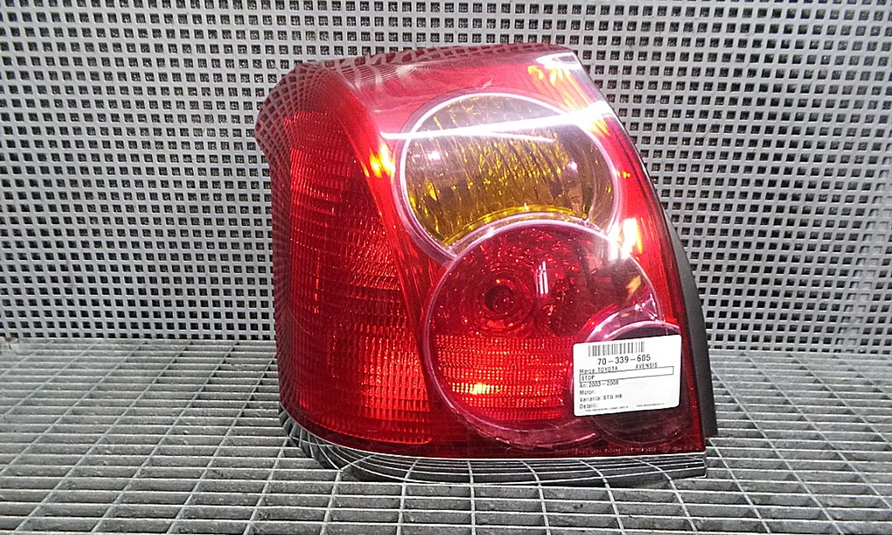 STOP STANGA TOYOTA AVENSIS 2003-2008