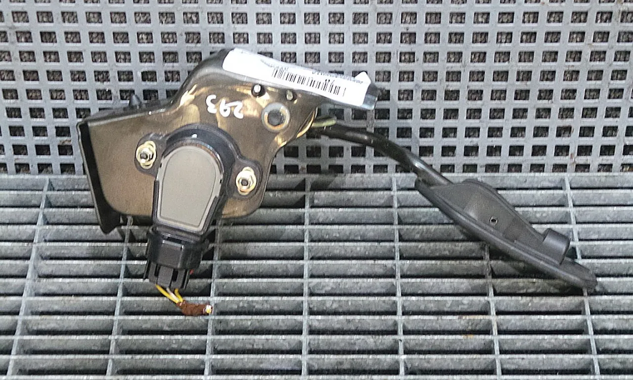 PEDALA ACCELERATIE TOYOTA AVENSIS 2003-2008