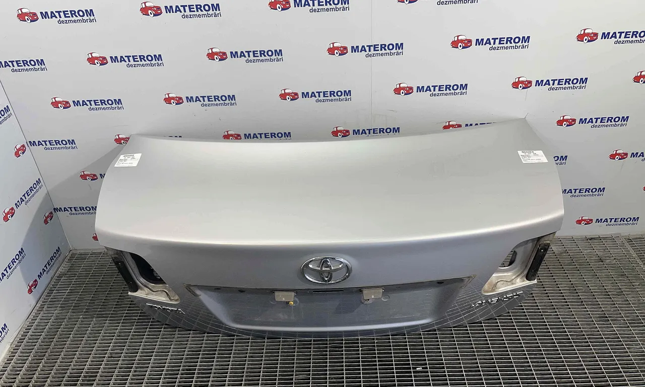 CAPOTA SPATE TOYOTA AVENSIS 2008-2018