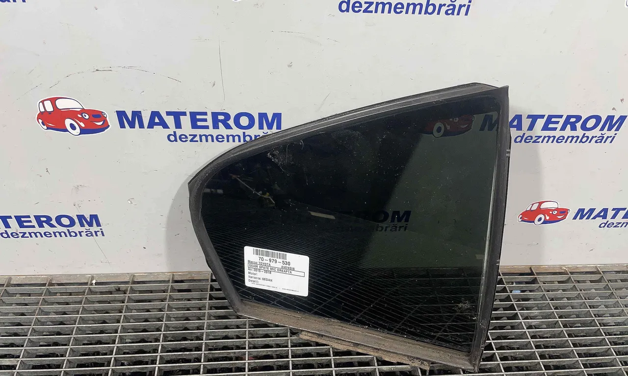 GEAM SPATE MIC DREAPTA TOYOTA AVENSIS 2008-2018