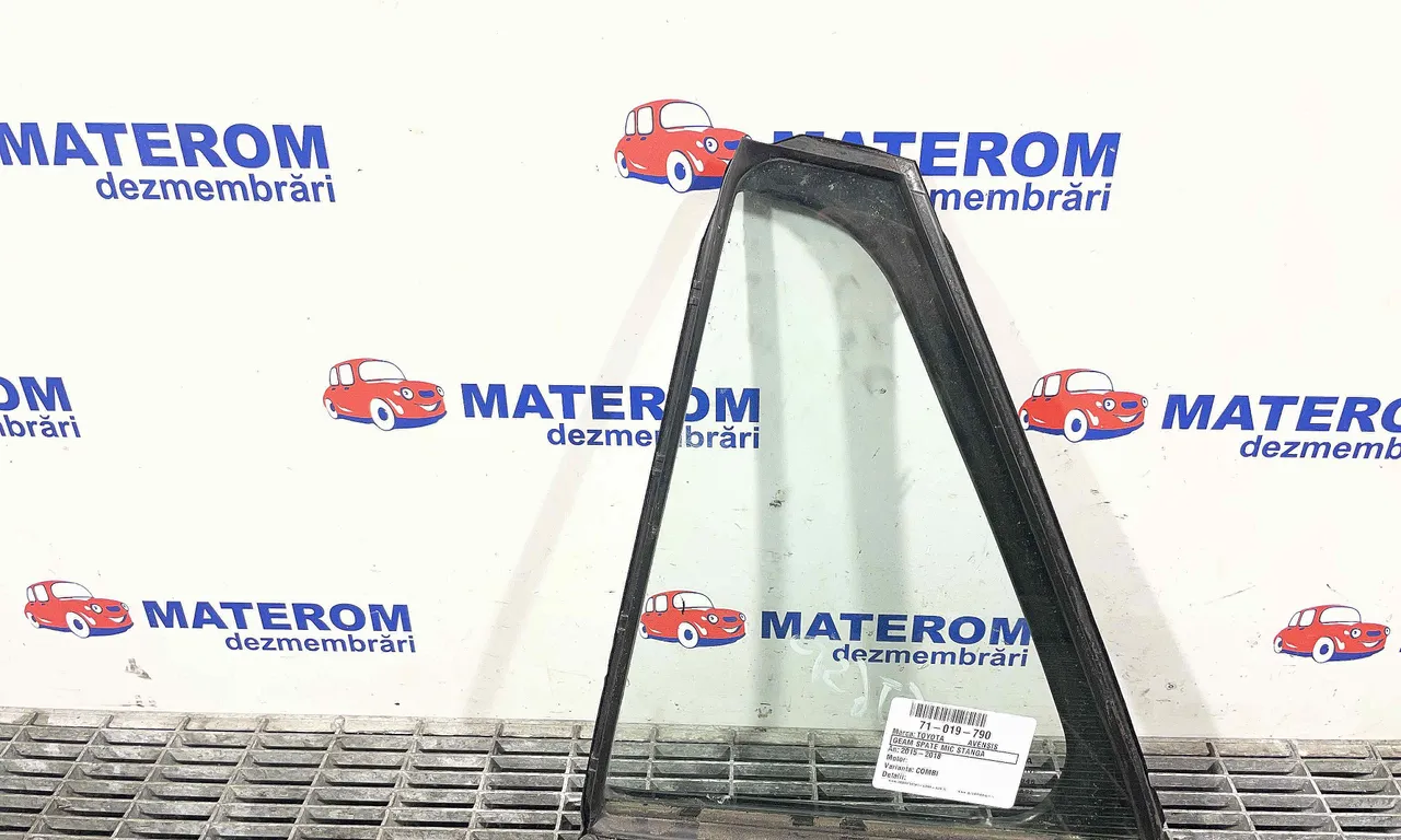 GEAM SPATE MIC STANGA TOYOTA AVENSIS 2008-2018