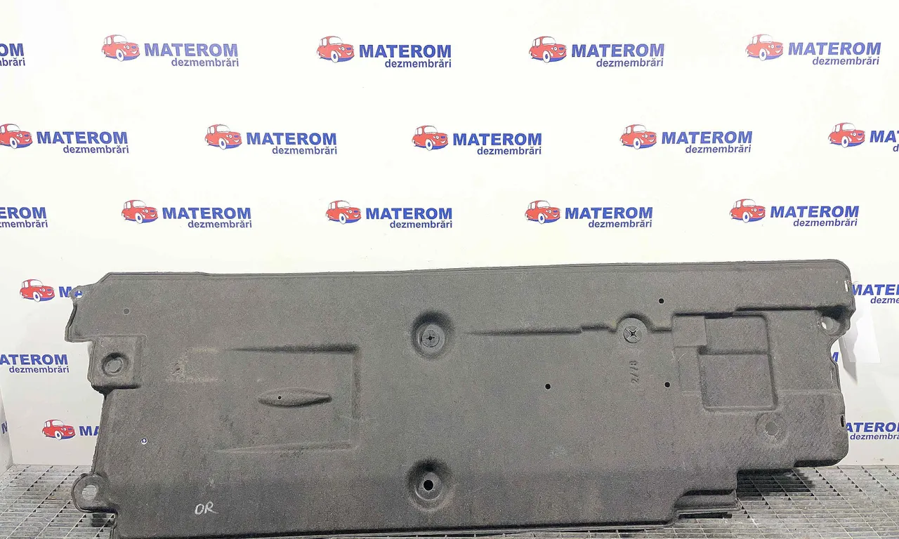 SCUT SUB MASINA TOYOTA AVENSIS 2008-2018