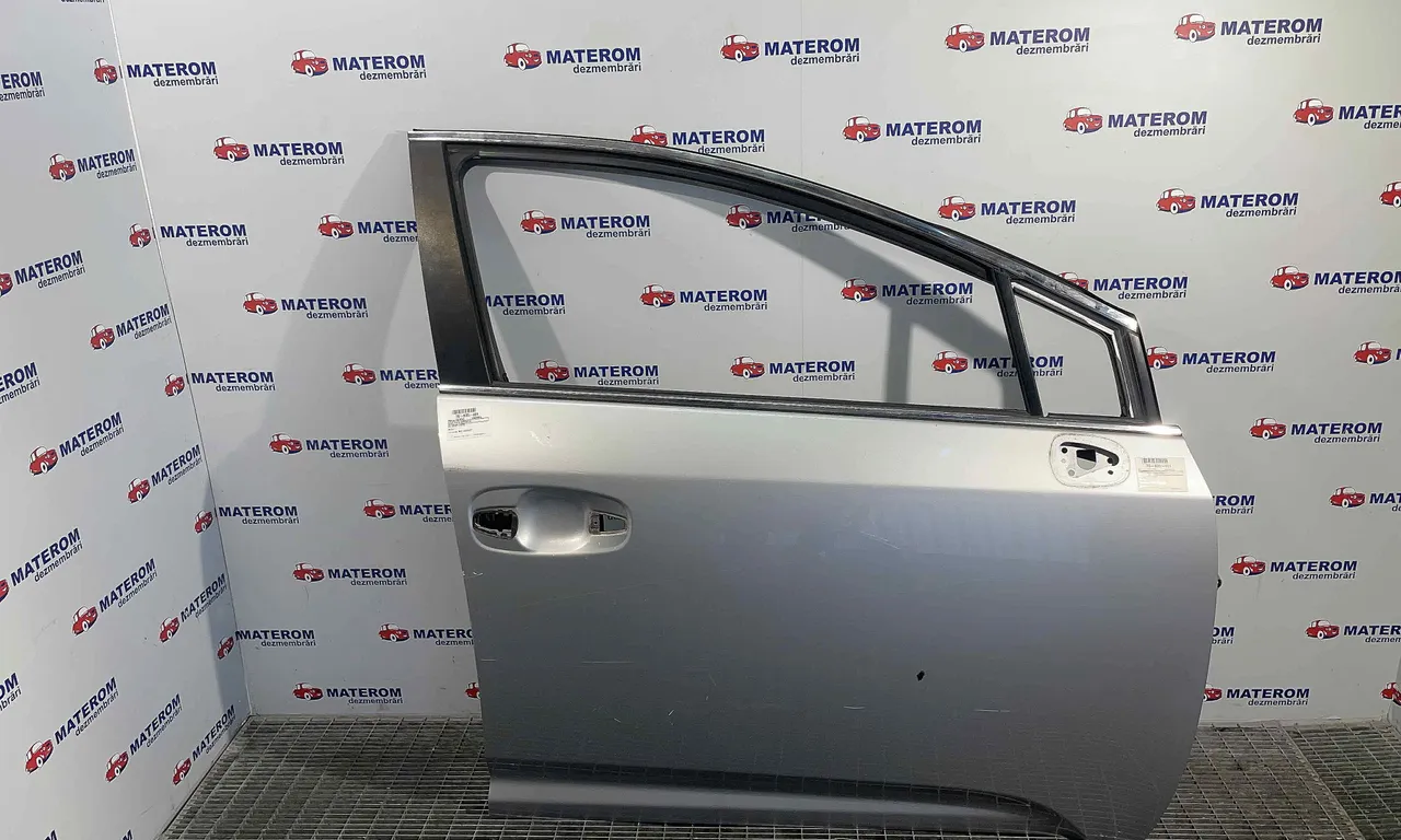 USA FATA DREAPTA TOYOTA AVENSIS 2008-2018