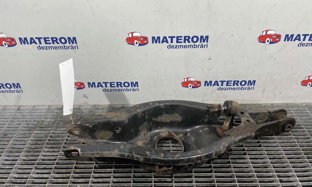 BRAT SPATE INFERIOR DREAPTA TOYOTA AVENSIS 2008-2018