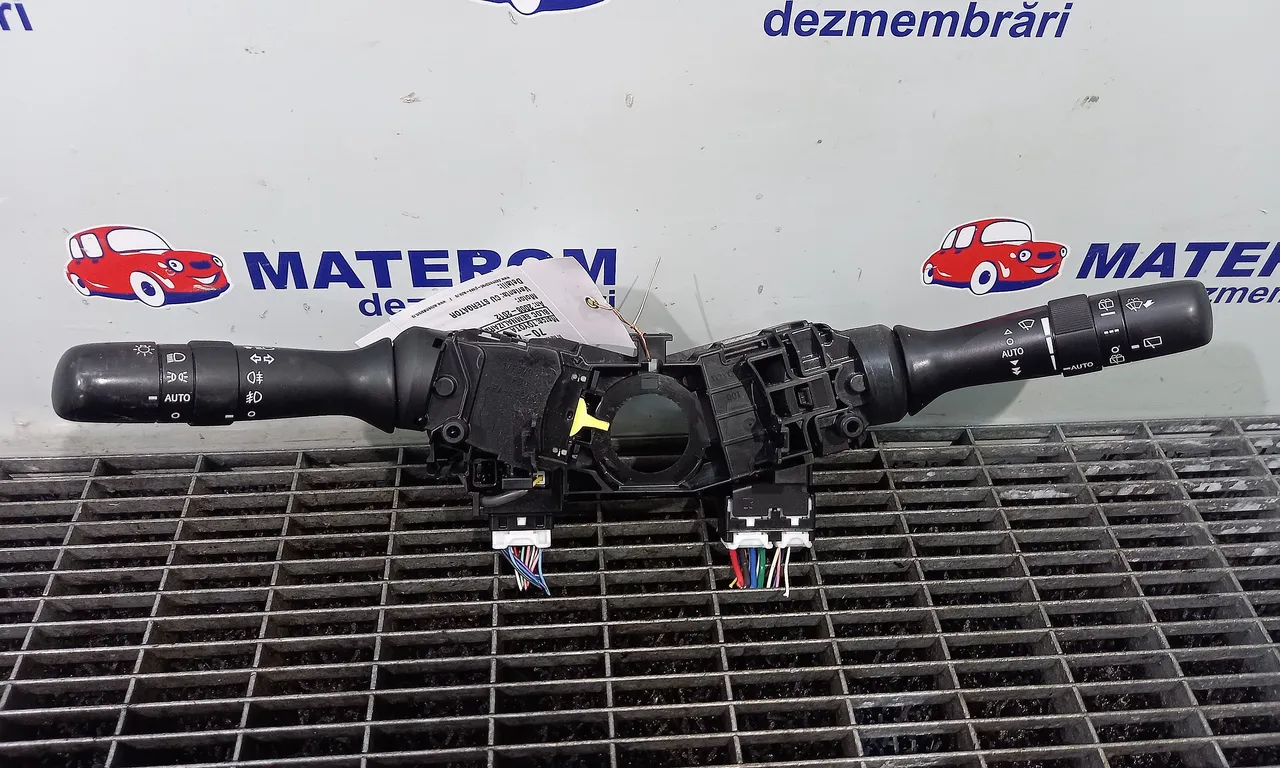 BLOC SEMNALIZARE TOYOTA AVENSIS 2008-2018