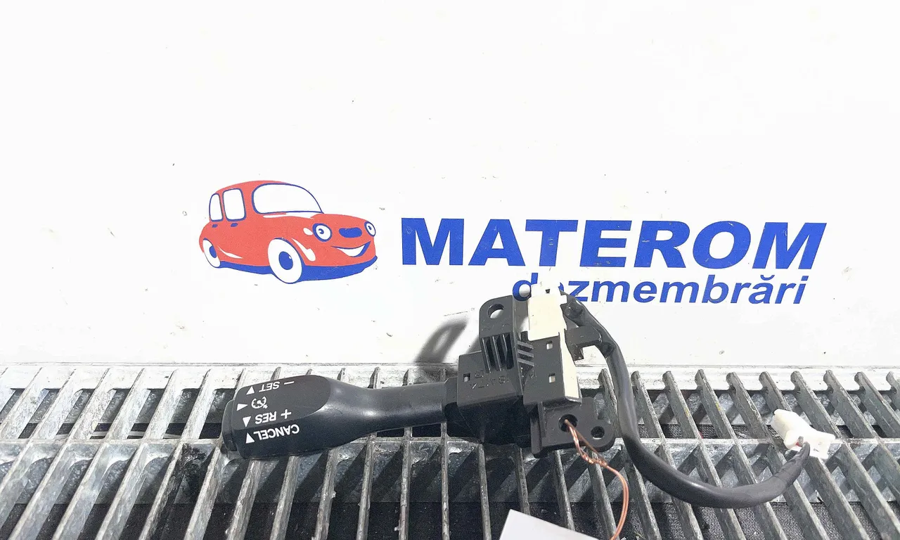BUTON PILOT AUTOMAT TOYOTA AVENSIS 2008-2018
