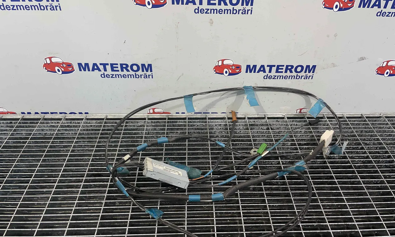 MODUL ANTENA TOYOTA AVENSIS 2008-2018